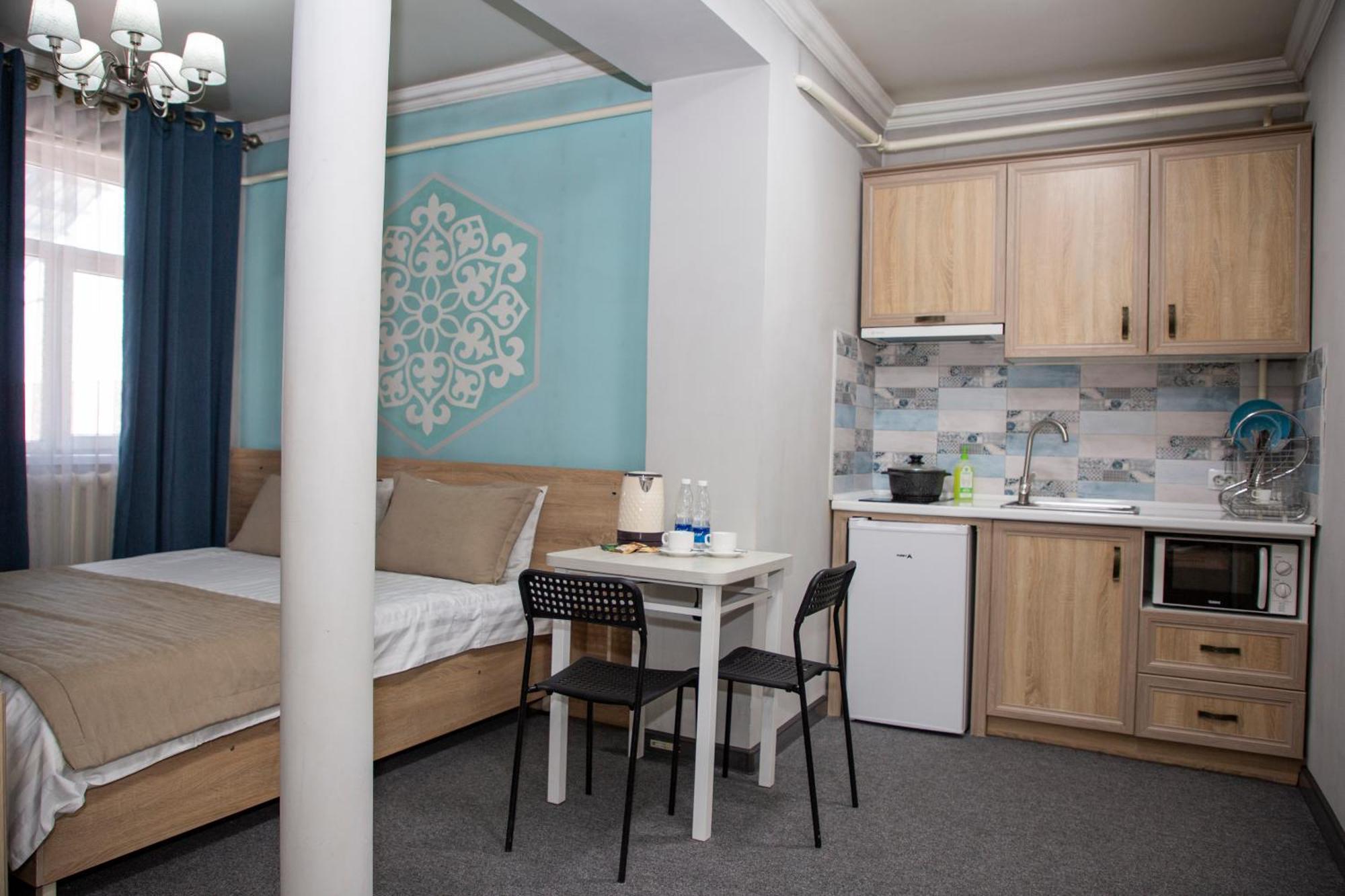 Viva Hotel بيشكيك المظهر الخارجي الصورة